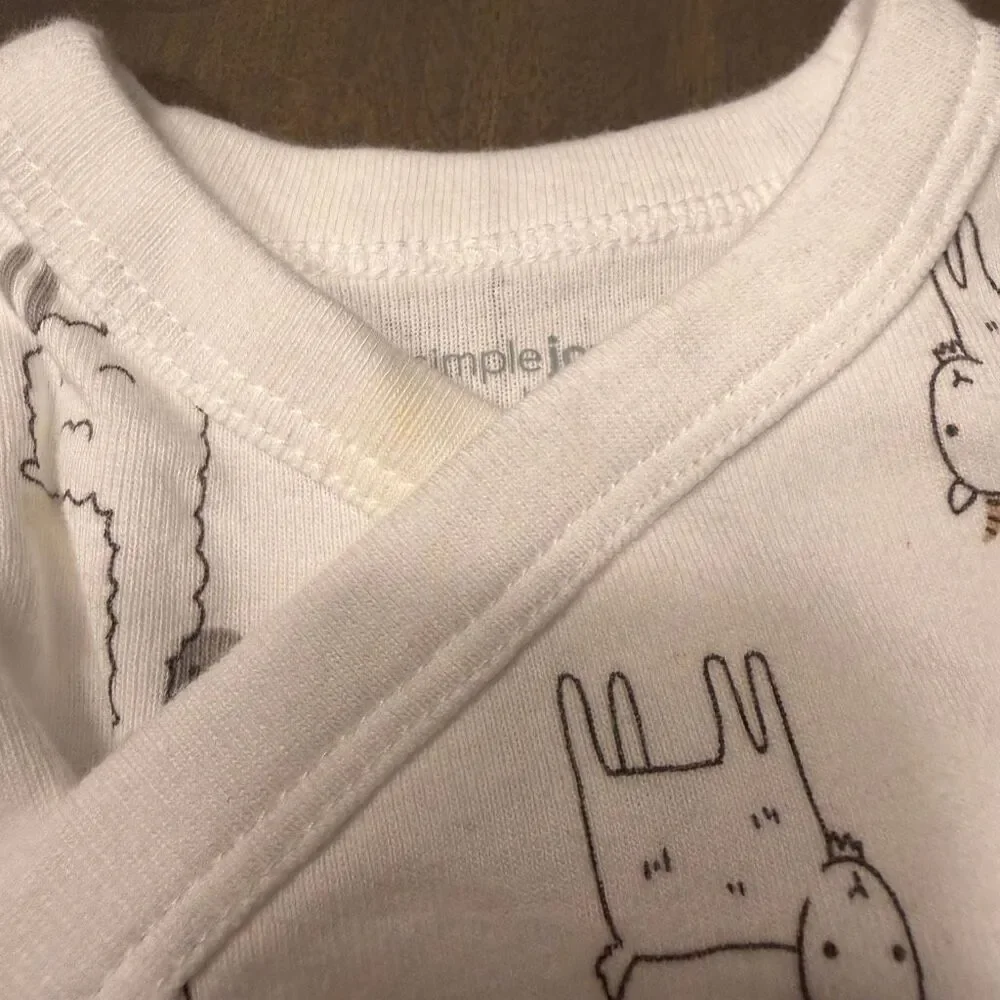 Carters Short Sleeve Bodysuits size 0-3 Months